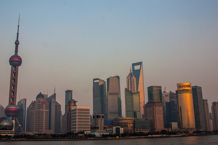 China siembra el miedo con su "aterrizaje forzoso"