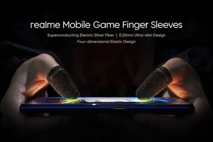 Realme se lanza a por el 'gaming' móvil con fundas con plata para los dedos, mandos a lo 'Joy-con' y un ventilador con luz RGB