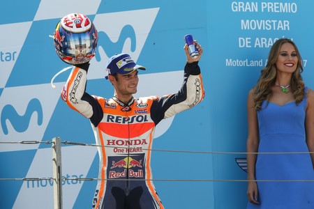 La espectacular remontada de Dani Pedrosa en Aragón, manchada por la polémica