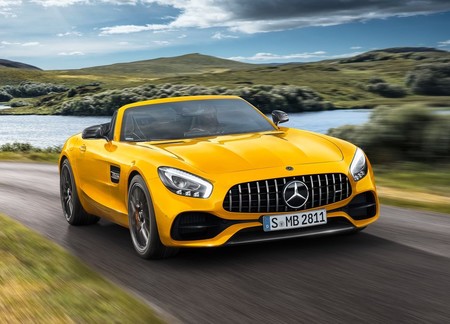 Mercedes Benz Amg Gt S Roadster 2019 1280 04