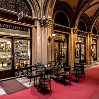 Normalidad atenuada, el futuro que le espera a la hostelería, ocio y turismo hasta fin de año