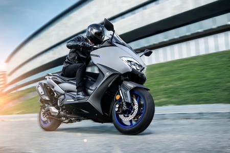 El Yamaha TMAX 560 vuelve a la carga con el motor más potente de su historia: 46,5 CV