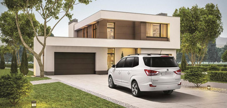 Ssangyong Rodius 2019 125