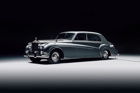 Lunaz convirtió al Rolls-Royce Phantom V 1961 es un clásico cero emisiones con tecnología de punta