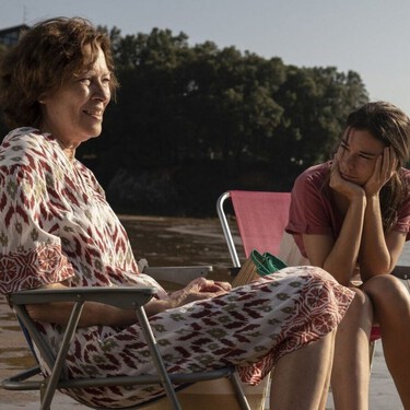 Siento que mi padre cada vez es más conservador y mi madre más feminista: cómo la conversación en casa ha cambiado por completo