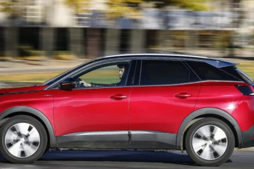 A lista inclui modelos das marcas Citroën, DS, Fiat, Opel e Peugeot / Imagem: L'Automobile Magazine