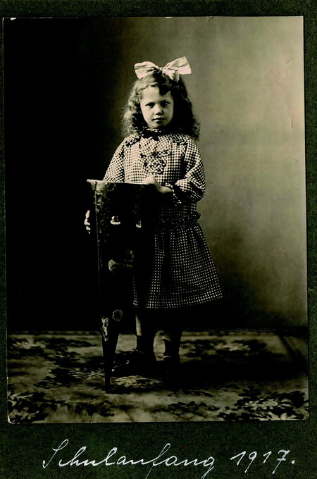 School Child 526350 1920