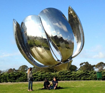 Floralis Genérica, ícono de de Buenos Aires
