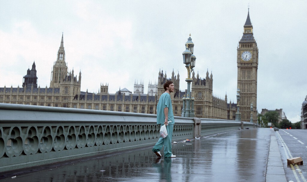 La falta de presupuesto de 28 días después nos dejó con una Londres completamente desolada gracias a la amabilidad de los ciudadanos La falta de presupuesto de 28 días después nos dejó con una Londres completamente desolada gracias a la amabilidad de los ciudadanos