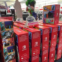 Esta es una de las mejores ofertas en Nintendo Switch OLED del verano. Está en MediaMarkt y viene con un juego completamente gratis