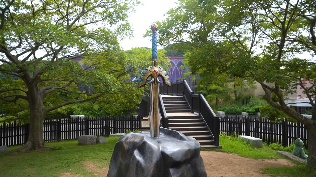 En Japón te puedes meter en un mundo de videojuego, literalmente: así es el parque temático con misiones, bosses y tesoros