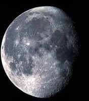 La fase de la luna no influye en el parto