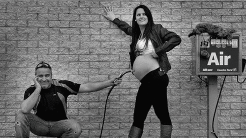 Los nueve meses de embarazo en 15 divertidos gifs