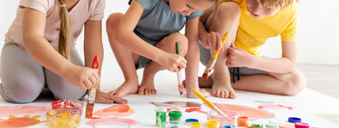 Nueve actividades artísticas para hacer con los niños en verano que fomentan su creatividad e imaginación