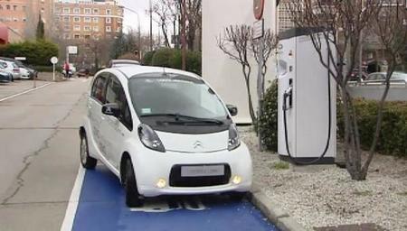 La energía de frenado del Metro de Madrid ya se aprovecha para recargar vehículos eléctricos