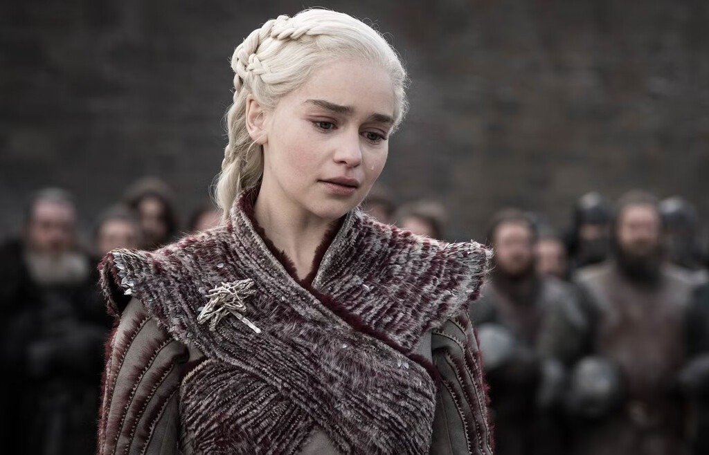 Emilia Clarke acabó tan harta de Juego de Tronos que no quiere volver a tocar el género de la fantasía medieval en su vida