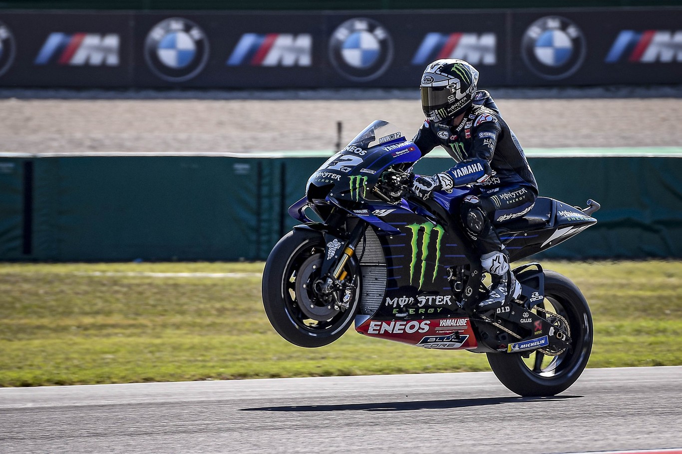 Maverick Viñales lidera un triplete de Yamaha que no camufla el dominio de Marc Márquez en Aragón
