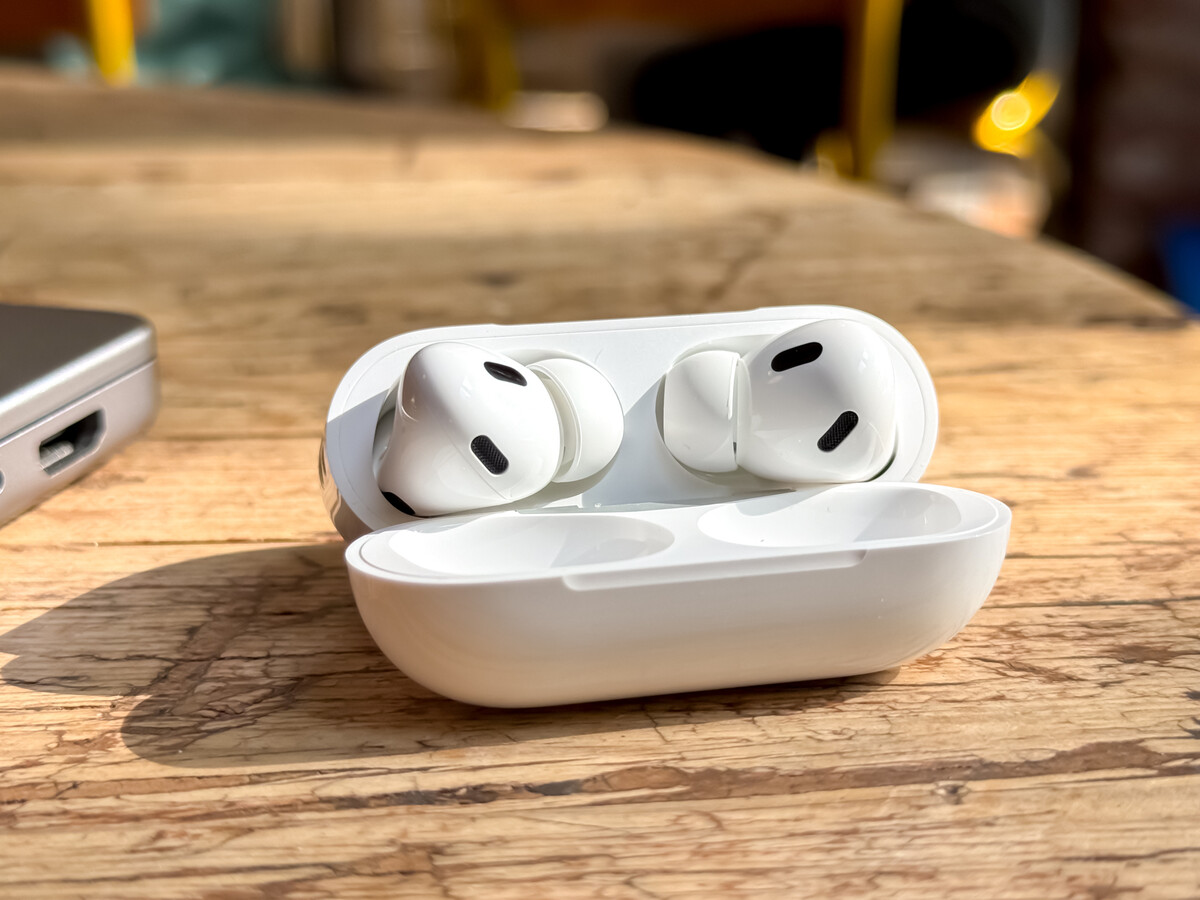 イヤホン Apple AirPods Pro2 USB-C Amazon.co.jp: [Refurbished] Apple AirPods Pro (2nd Generation