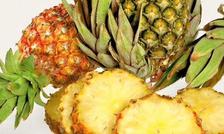 Baja de peso con la piña