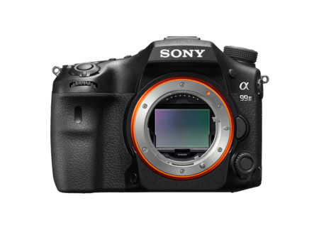Sony A99 Mark II, la línea Alpha resucita con 42 megapíxeles y 4D Focus