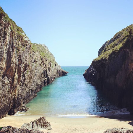 Playa del canal (Asturias)