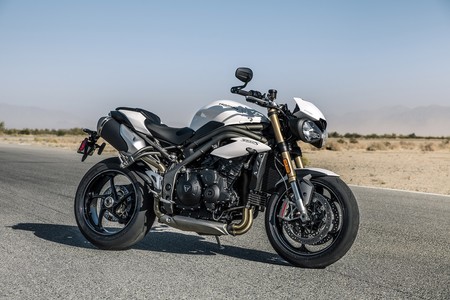 Triumph Speed Triple Rs 2018 038