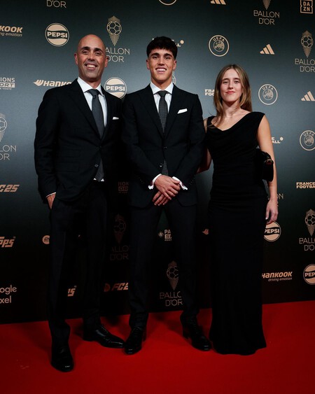 Pau Cubarsi El Primer Defensa En Ser Elegido Mejor Jugador Joven Del Mundial A Los 19 Anos Y Heroe De Espana En El Mundial Se Lo Debo Todo A Mis Padres