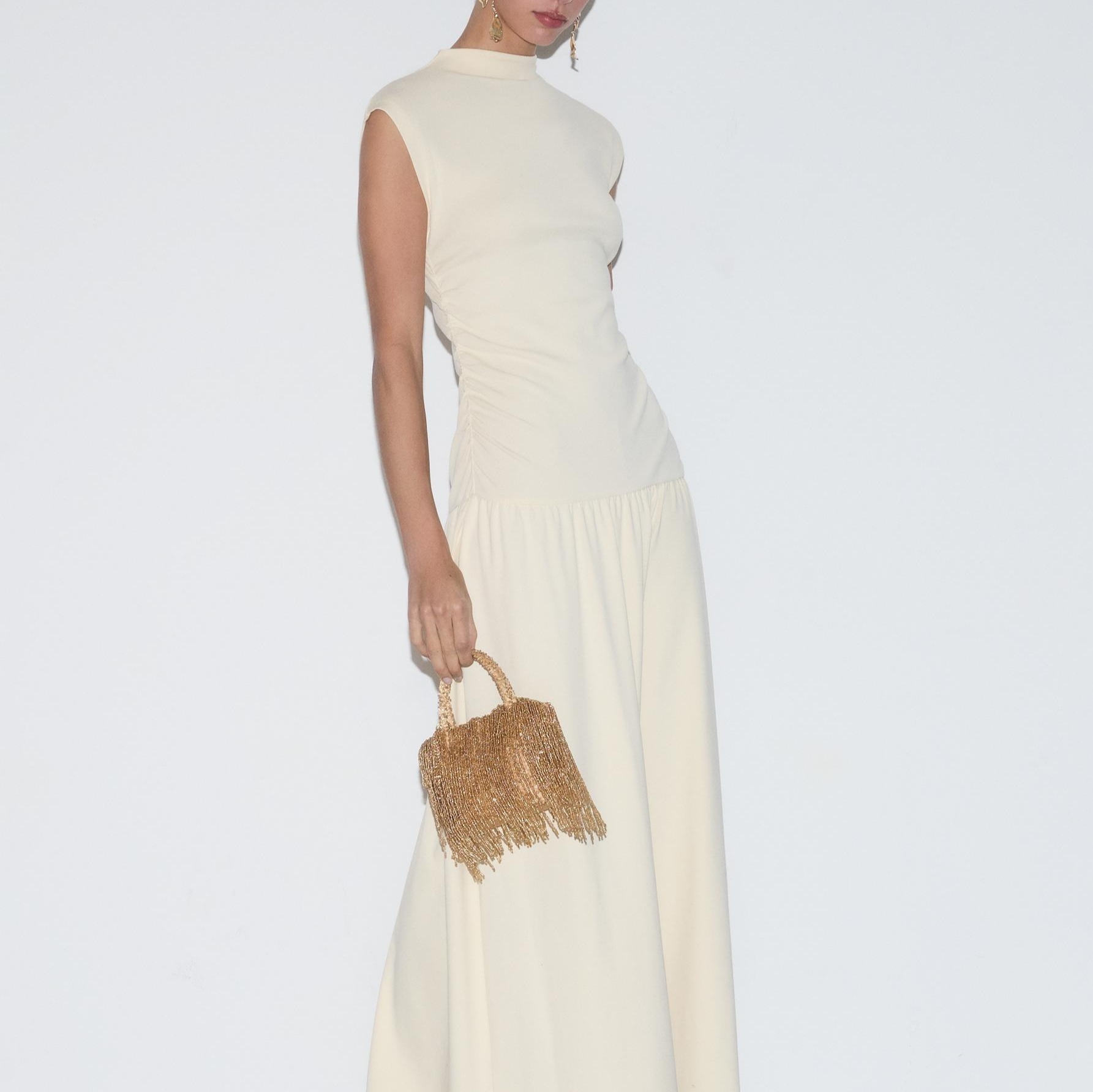 Vestido midi frunces

