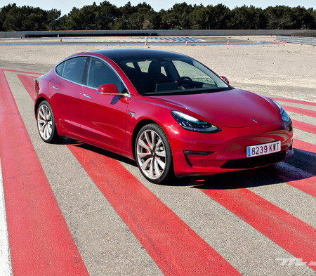 Tesla Model 3 Performance Track Mode
