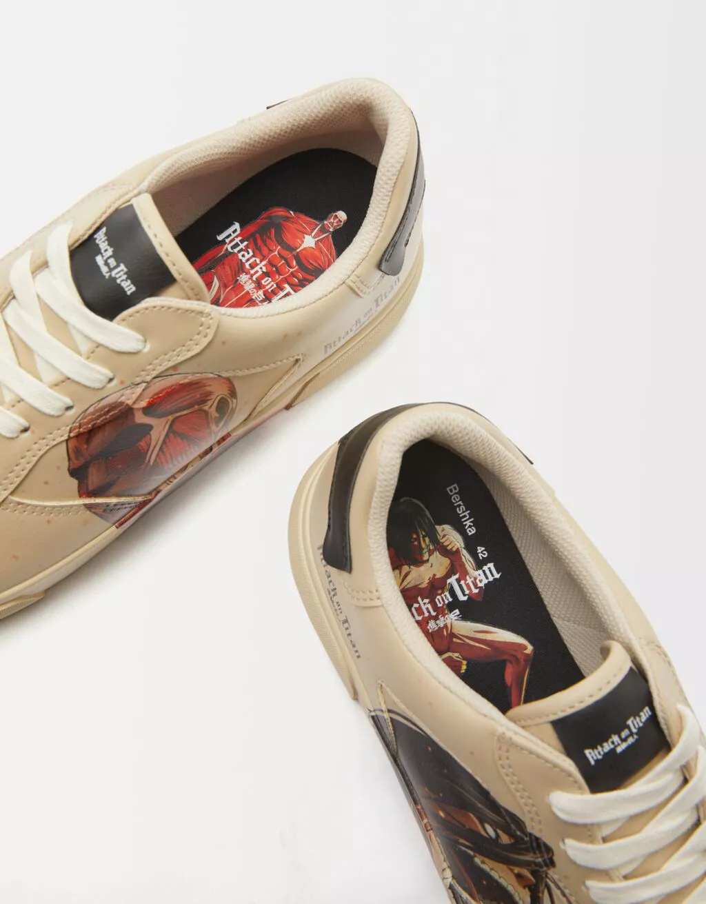 Zapatillas Attack On Titan hombre
