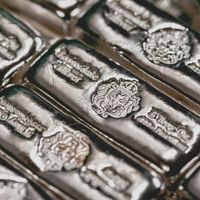 El precio de la plata está explotando a niveles que no se veían desde 1980. La razón: necesitamos demasiada