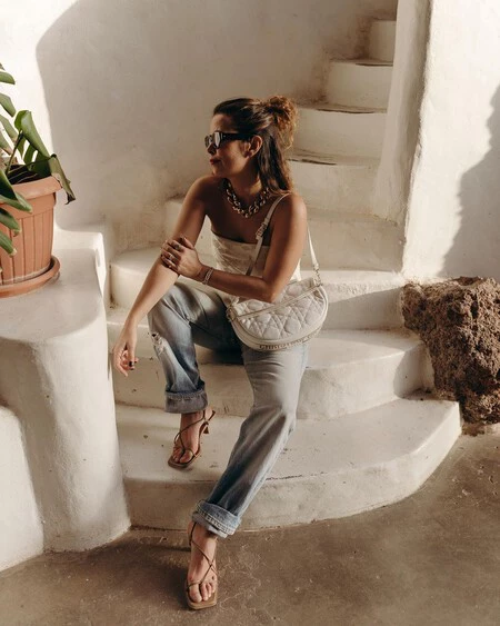 Las sandalias planas por menos de 10 euros que nos han conquistado en las rebajas de verano de H&M (y sí, aún están disponibles en todas las tallas)