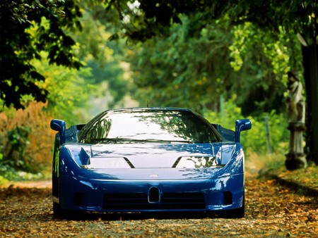 Recordando al Bugatti EB110