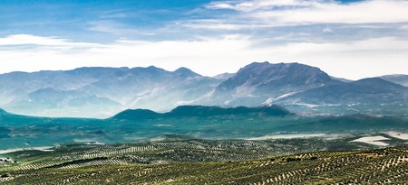 Cinco rutas de senderismo para disfrutar de Andalucía en otoño