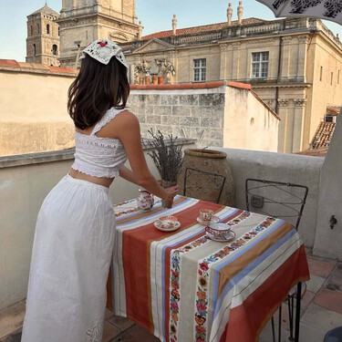 La falda boho de Zara que arrasa en las rebajas por menos de 20 euros