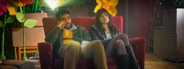 Solo tiene 6 episodios, es fascinante y me ha recordado por qué el cine nos ha cambiado la vida: reconozco que he llorado en cada capítulo