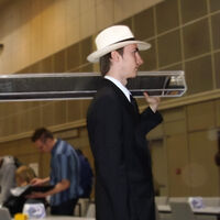 Hay una razón por la que los torneos TCG tienen un máximo de cartas por participante. La culpa es del mazo de 1,20 metros de Maik Schewe