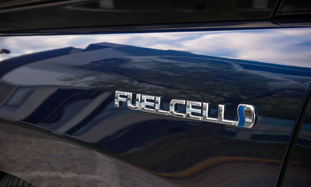 Primer Toyota Mirai de hidrógeno matriculado en España