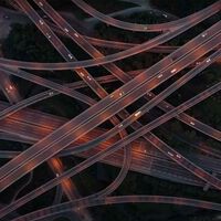 El cruce de carreteras más complicado del mundo está en China: tiene cinco pisos, 20 rampas y ocho direcciones