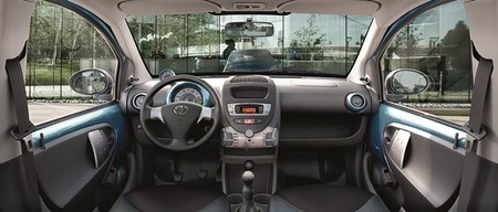 Toyota AYGO Cool Soda Edition