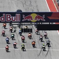 Más polémica con las salidas en MotoGP: los pilotos quieren sanciones más blandas