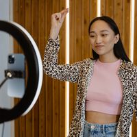 El 57% de los Gen Z y el 41% de los adultos quieren ser influencers, pero 19 de cada 20 no verán ni un euro por hacer contenidos 