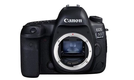 Canon EOS 5D Mark IV a 3.089 euros en eBay 