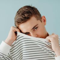 Adolescentes con alta sensibilidad: cómo puede afectarles esta condición y qué hacer para ayudarles