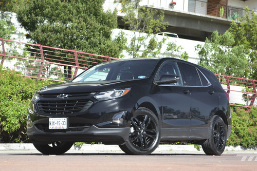 Chevrolet Equinox Midnight, a prueba: el lado oscuro del SUV americano (+ video)