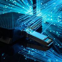 Qué es el puerto SFP+ de un router: la conexión profesional de 10 Gbps (y más) que no es tan conocida 