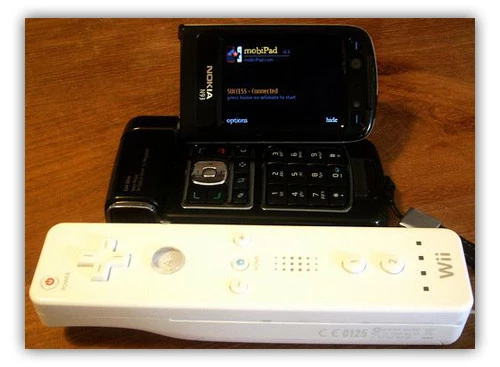 mobiPad, utiliza el mando de Wii para jugar en el teléfono