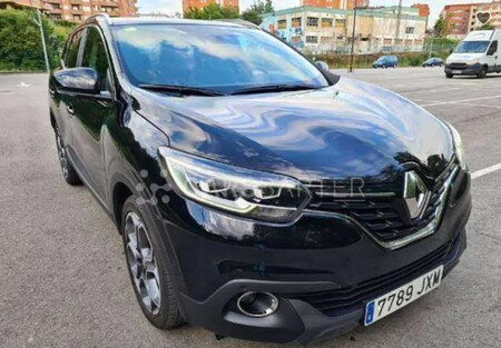 Si buscas un coche polivalente, este Renault Kadjar es a la vez SUV, berlina y familiar