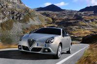 Fiat planea subir como marca, potenciar Alfa Romeo y dejar morir Lancia