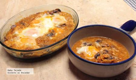 Deliciosos huevos en nido de flores de calabaza. Receta